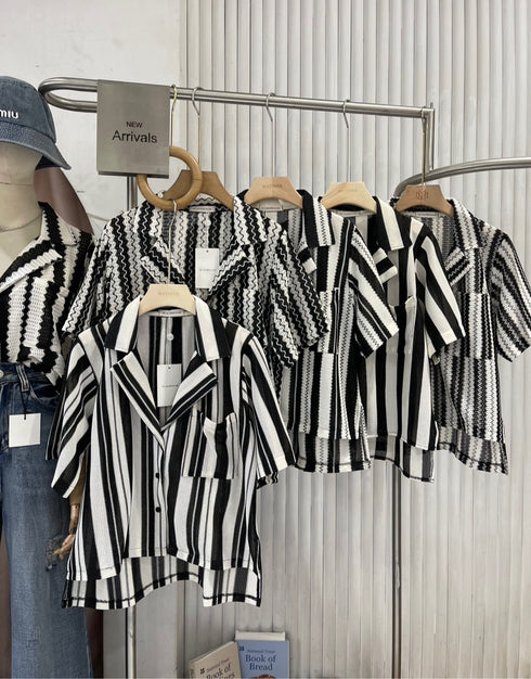 Monochrome Print Cropped Shirt